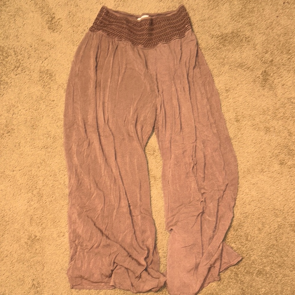 Brown pants by mustard seed. Size: medium